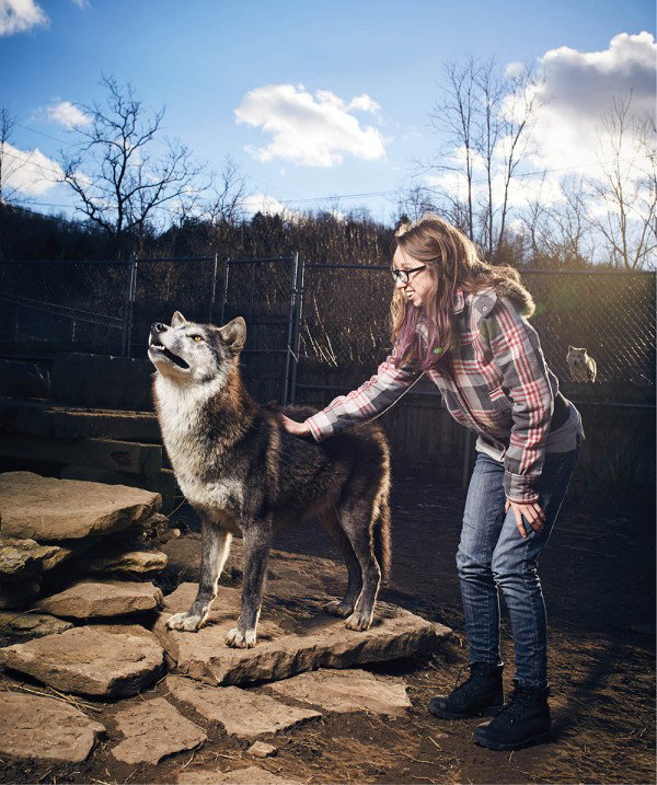 CM_FEB16_FEATURES_HC_Wolf2