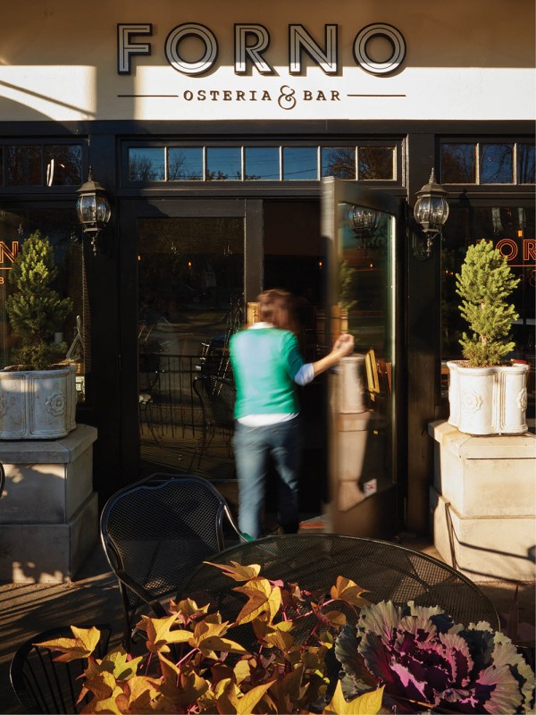 Forno Osteria + Bar in East Hyde Park