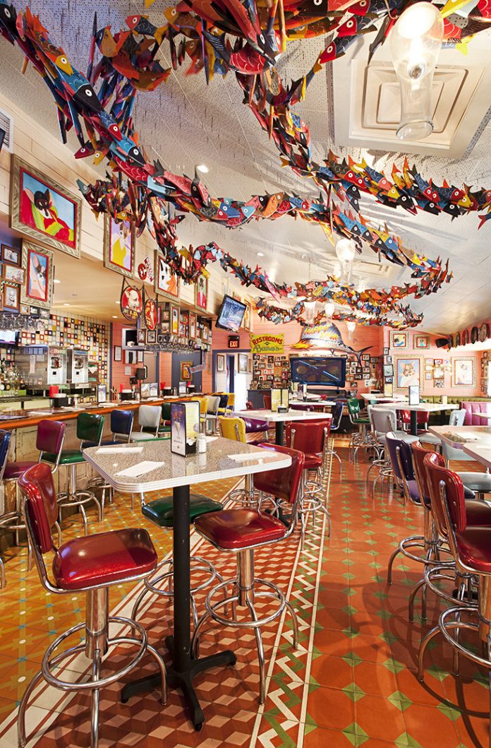 JAN14_Dine_Chuys