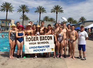 Underwater Hockey is a Thing, And it’s as Odd as it Sounds