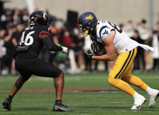 Bearcats Fall to WVU In Last Second Heartbreaker