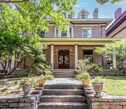 Order Up: Chef Jean-Robert de Cavel’s Home is for Sale in Newport