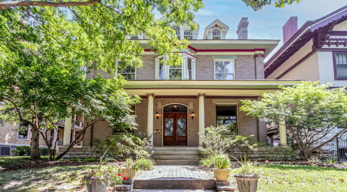 Order Up: Chef Jean-Robert de Cavel’s Home is for Sale in Newport